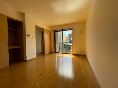 アプト エーデルワイスの居間