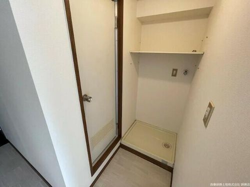 ステップ21の内装