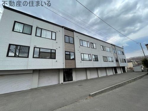 マンションYUの外観