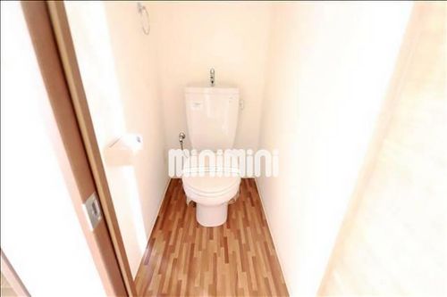 ロイヤル覚王山の内装