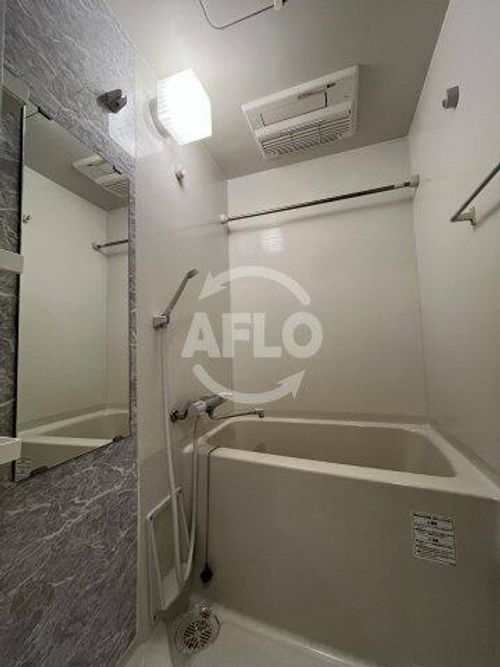 S-RESIDENCE新大阪駅前の風呂
