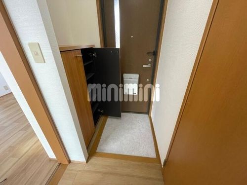 ベルフォート大平Ⅱの玄関