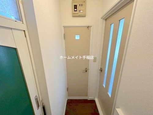 北海道札幌市手稲区西宮の沢二条4丁目(アパート)の賃貸物件の玄関