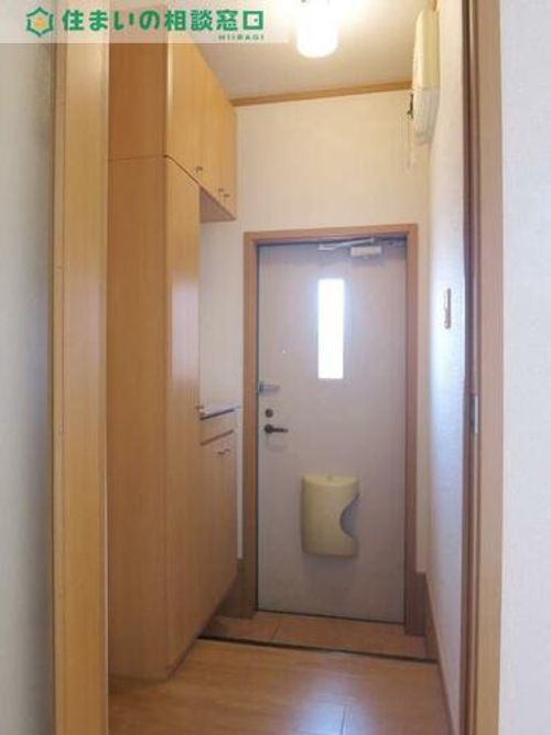 愛知県西尾市中畑1丁目(アパート)の賃貸物件の玄関