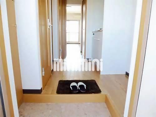 A・City明治本町の玄関