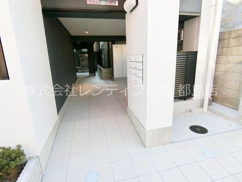 大阪府大阪市都島区内代町1丁目(マンション)の賃貸物件の玄関