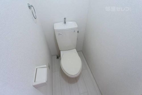 びい6植田604の内装