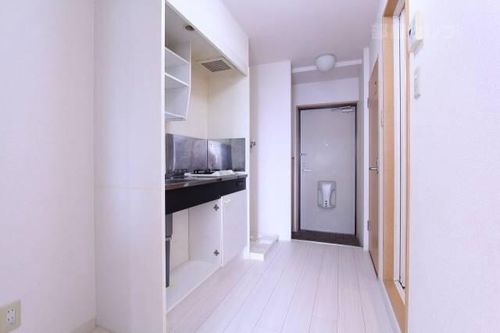 びい6植田604の内装