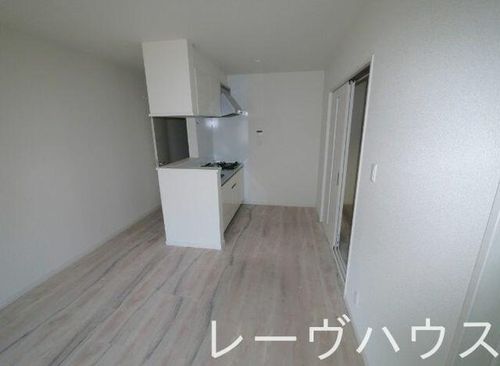 福岡県福岡市東区原田1丁目(アパート)の賃貸物件の居間