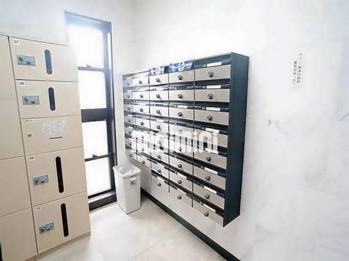 マイステージ則武の玄関