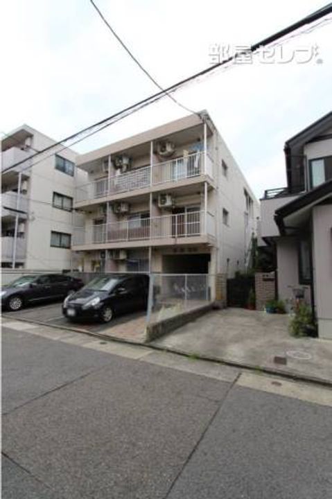 明・楽・春岡205の外観