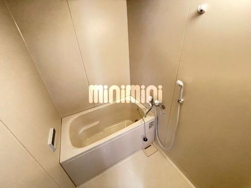 ルイーズの風呂