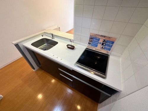 北海道札幌市中央区南九条西1丁目(マンション)の賃貸物件のキッチン