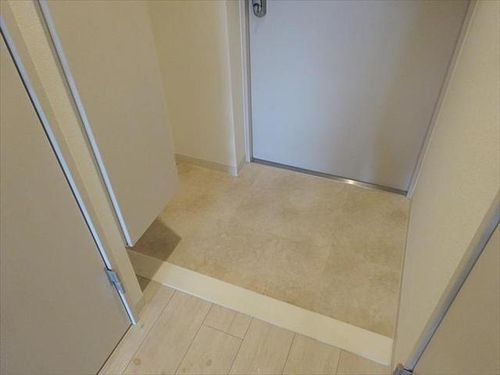 ソレアードの玄関