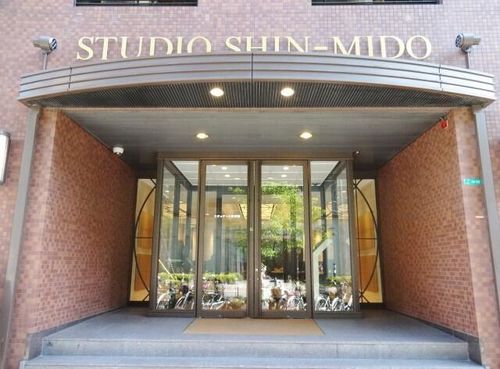 ステュディオ新御堂の外観