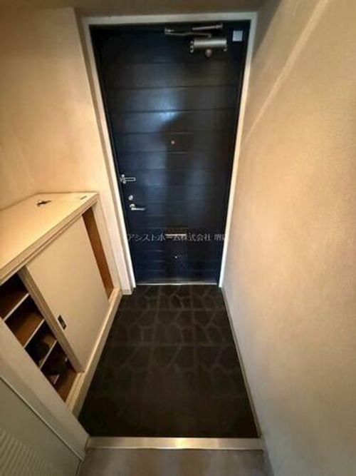 ニューライフ堺904の玄関