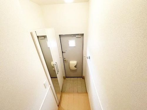 ベルウッド 泉 Ⅰの玄関