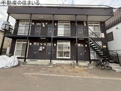 TreeVillage芸術の森(旧常盤マンション)の外観