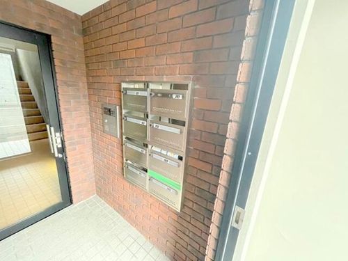 北海道札幌市手稲区稲穂二条7丁目(アパート)の賃貸物件の玄関