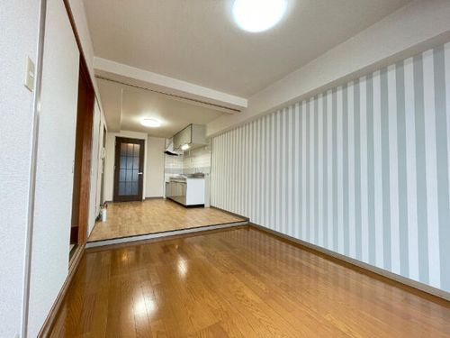 エクセルメゾン本山の居間