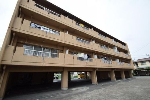 土居パレス204の外観