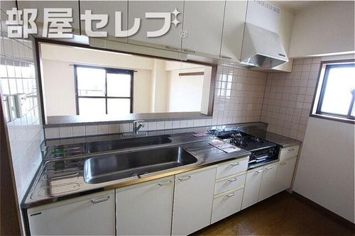 籐苑北山205のキッチン