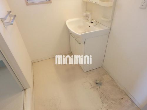 クレセオ花長の内装