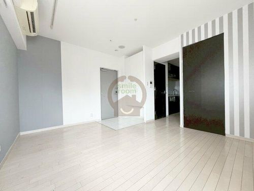 大阪府大阪市西区北堀江1丁目(マンション)の賃貸物件の居間