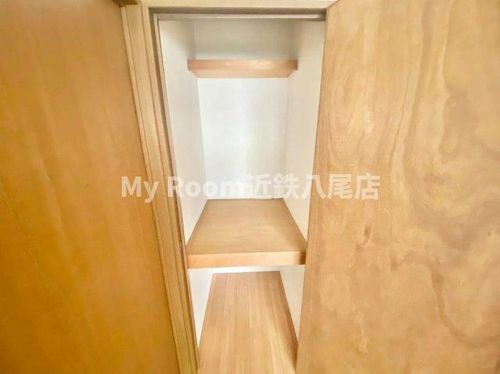 ツイン77の内装