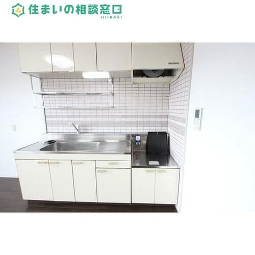 愛知県岡崎市柱1丁目(マンション)の賃貸物件のキッチン