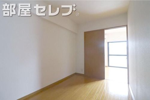 レジェンド21の内装