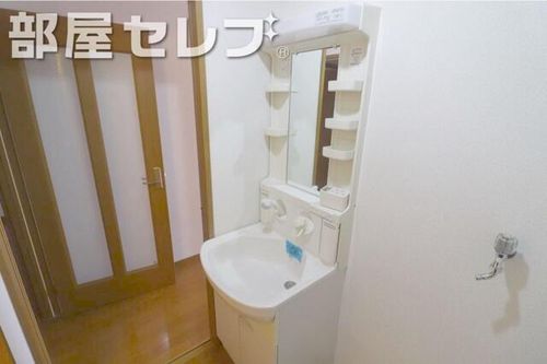 レジェンド21の内装