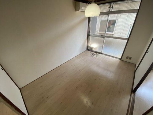 兵庫県姫路市広畑区長町2丁目(アパート)の賃貸物件の居間
