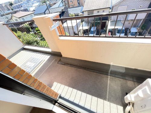 シャトー鹿子の内装