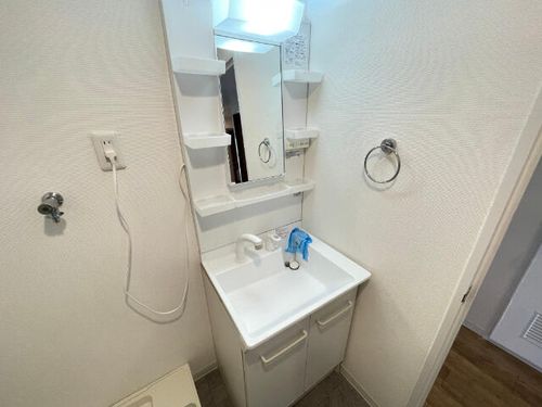 シャトー鹿子の内装