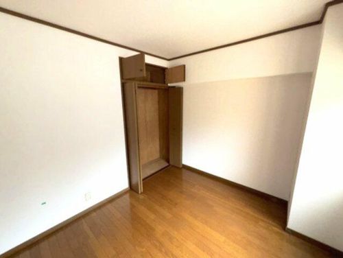 グレードタイム六甲の居間