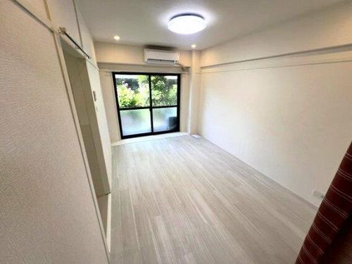 グレースシャトーの居間