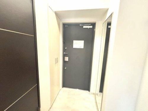 アーバネックス六甲道の玄関