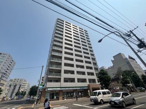 北海道札幌市中央区南四条東2丁目(マンション)の賃貸物件の外観