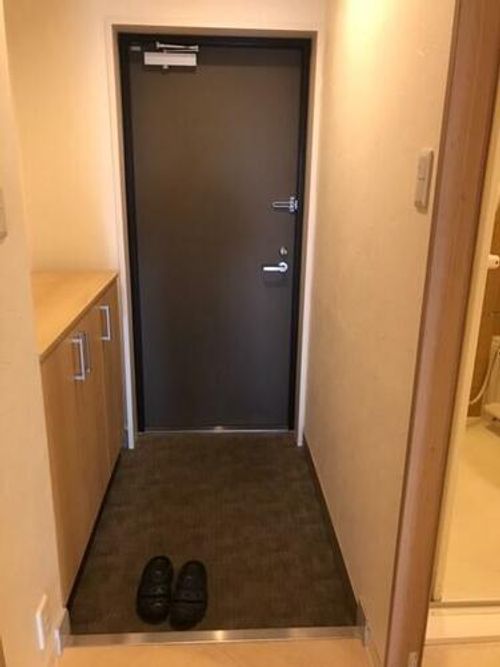 クリアクレセント住之江の玄関