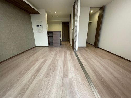 DーROOM 剣の居間