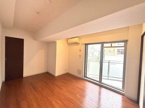 BELAIR住吉の居間