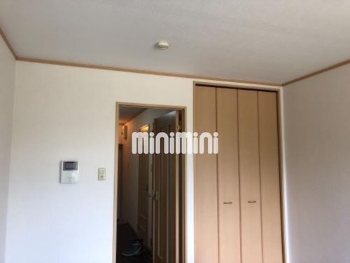 ライフイン・ビューラーの内装