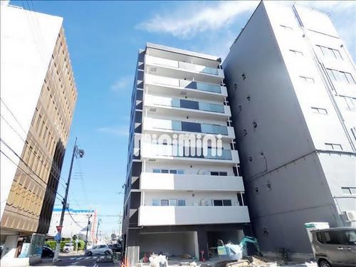 プリミエール春日井市役所前の外観