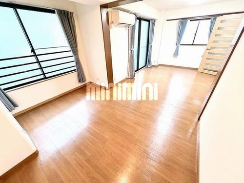 KOU YOU池下の居間