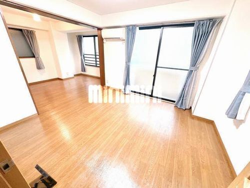 KOU YOU池下の居間