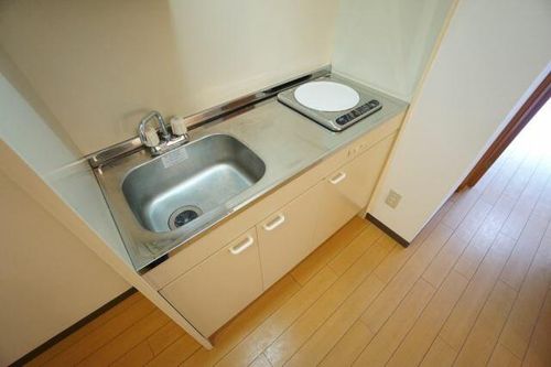 アーバンシティ西桜木のキッチン