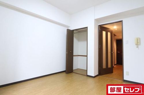 グリシーヌ名駅の内装