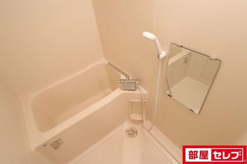 グリシーヌ名駅の風呂