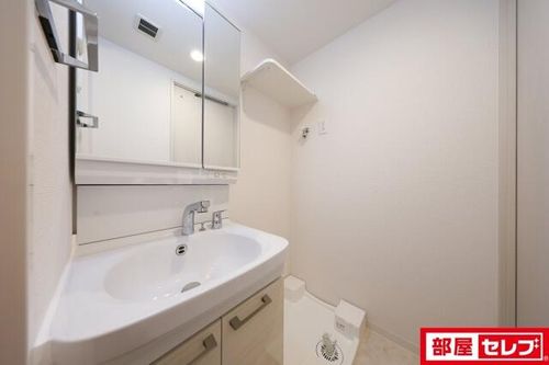 エスリード鶴舞グランパークス1207の内装